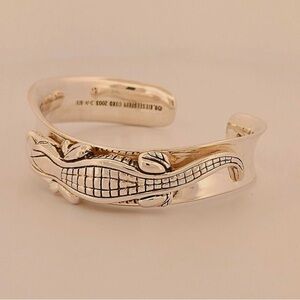 Barry Kieselstein Cord 2003 sterling silver & diamond alligator cuff bracelet